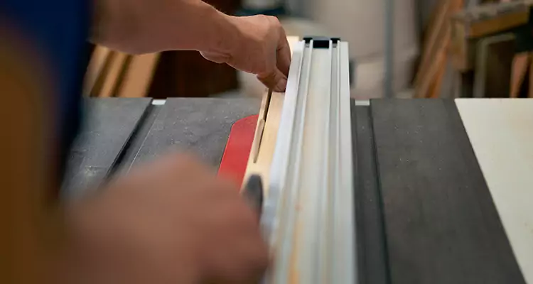 Bifold Door Seal Repair in Largo, FL