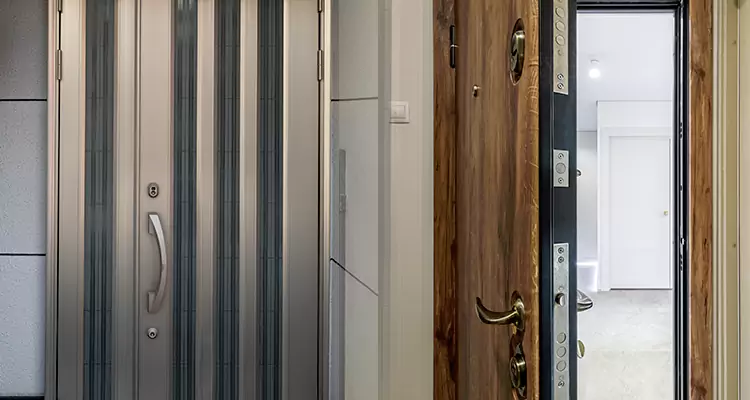 Burglar Proof Front Door Repair in Largo, FL