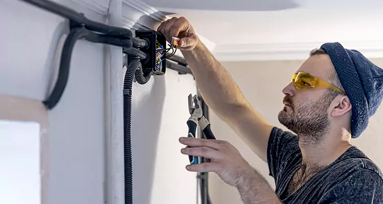 Garage Door Opener Cable Repair in Largo, FL