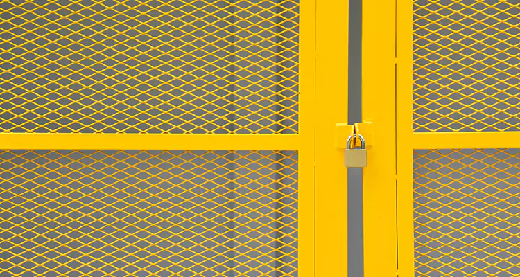 Exterior Sliding Screen Door Replacement in Largo, FL