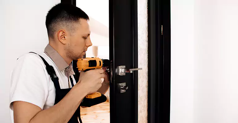 Aluminum Storefront Doors Repair in Largo, FL