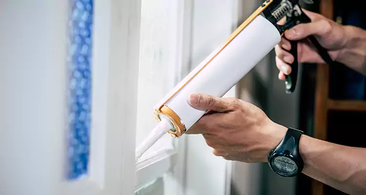 Windows Leaking Air Repair in Largo, FL