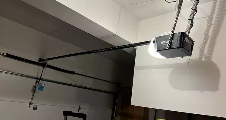 Linear Garage Door Opener Repair in Largo, FL