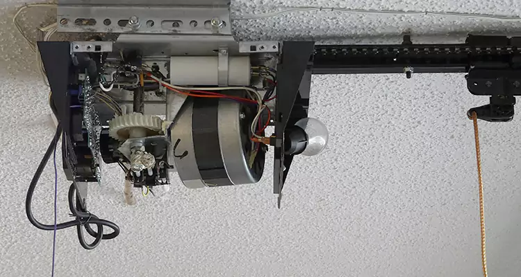 Garage Door Motor Replacement in Largo, FL