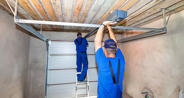 Garage Door Opener Technician in Largo, FL