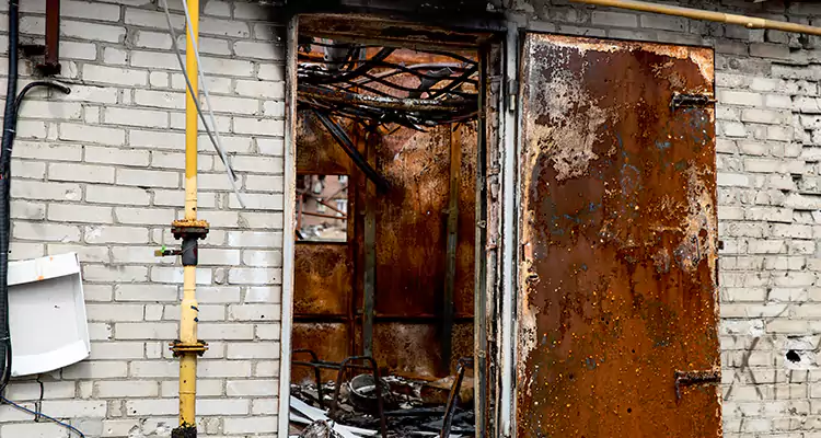 Metal Door Rust Repair in Largo, FL