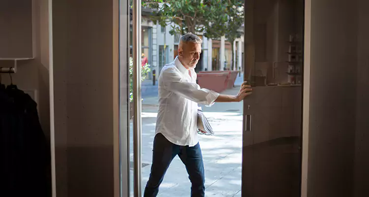 Reliable Pella Patio Door Repair Services for Opening Issues in Largo, FL