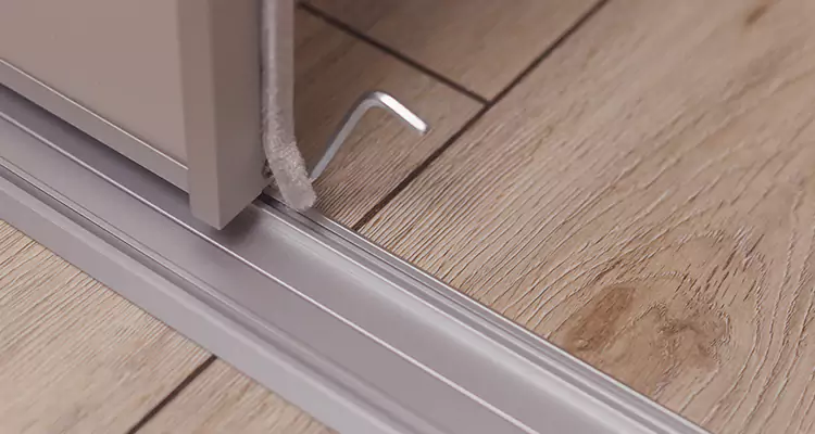 Squeaky Sliding Door Repair in Largo, FL