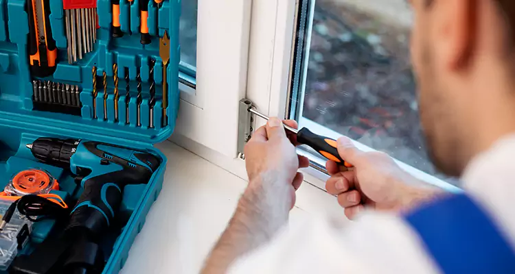 Mirrored Sliding Doors Replacement Expert in Largo, FL