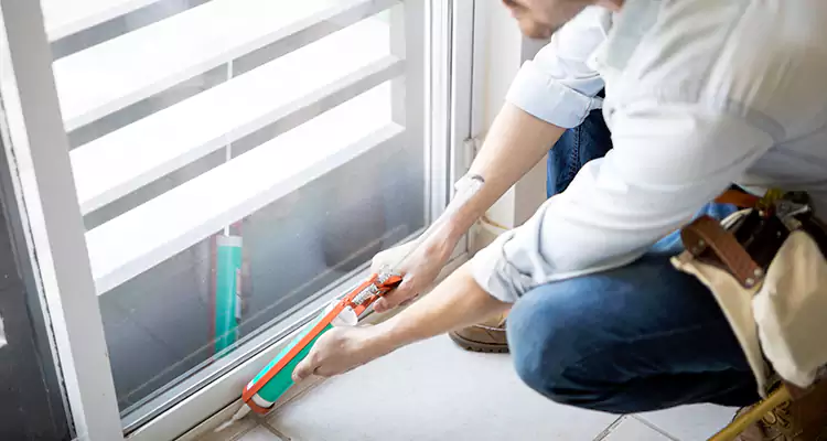 Dap Window Caulk Repair in Largo, FL